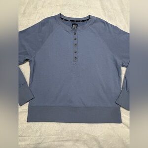 GAP women’s crop Long-Sleeve Henley Sweatshirt - Dusty Blue size medium